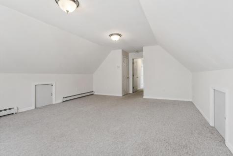 8 Elliott Road Gorham ME 04038