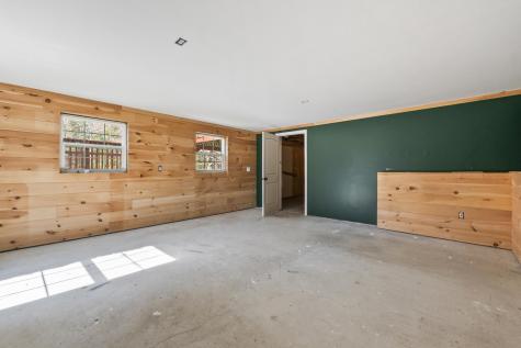 8 Elliott Road Gorham ME 04038