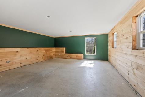 8 Elliott Road Gorham ME 04038