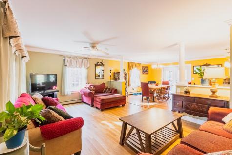 21 Rockaway Road Falmouth ME 04105