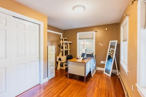 21 Rockaway Road Falmouth ME 04105