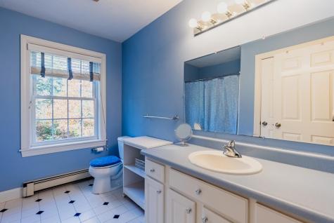 21 Rockaway Road Falmouth ME 04105