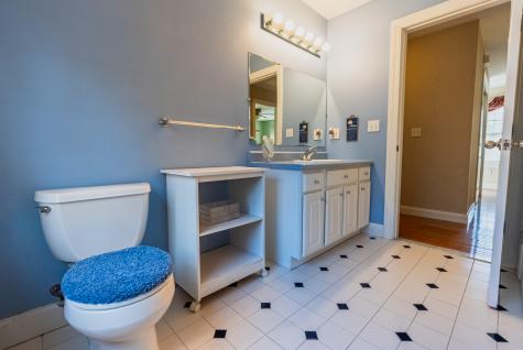 21 Rockaway Road Falmouth ME 04105