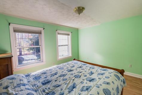 21 Rockaway Road Falmouth ME 04105