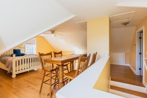 21 Rockaway Road Falmouth ME 04105