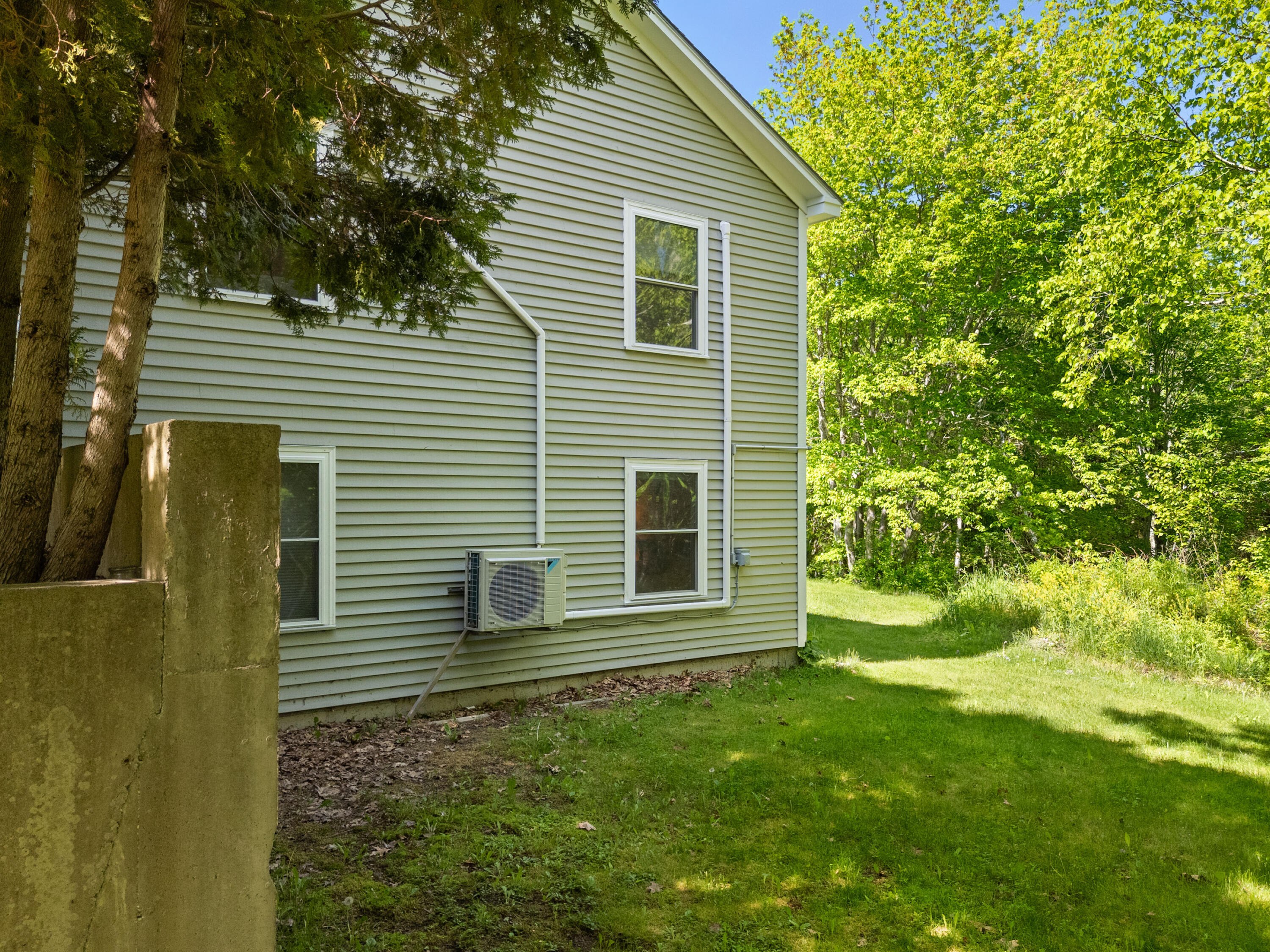 986 Finntown Road Warren ME 04864