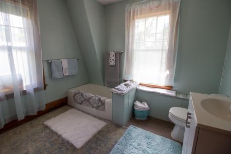 218 Main Street Norway ME 04268