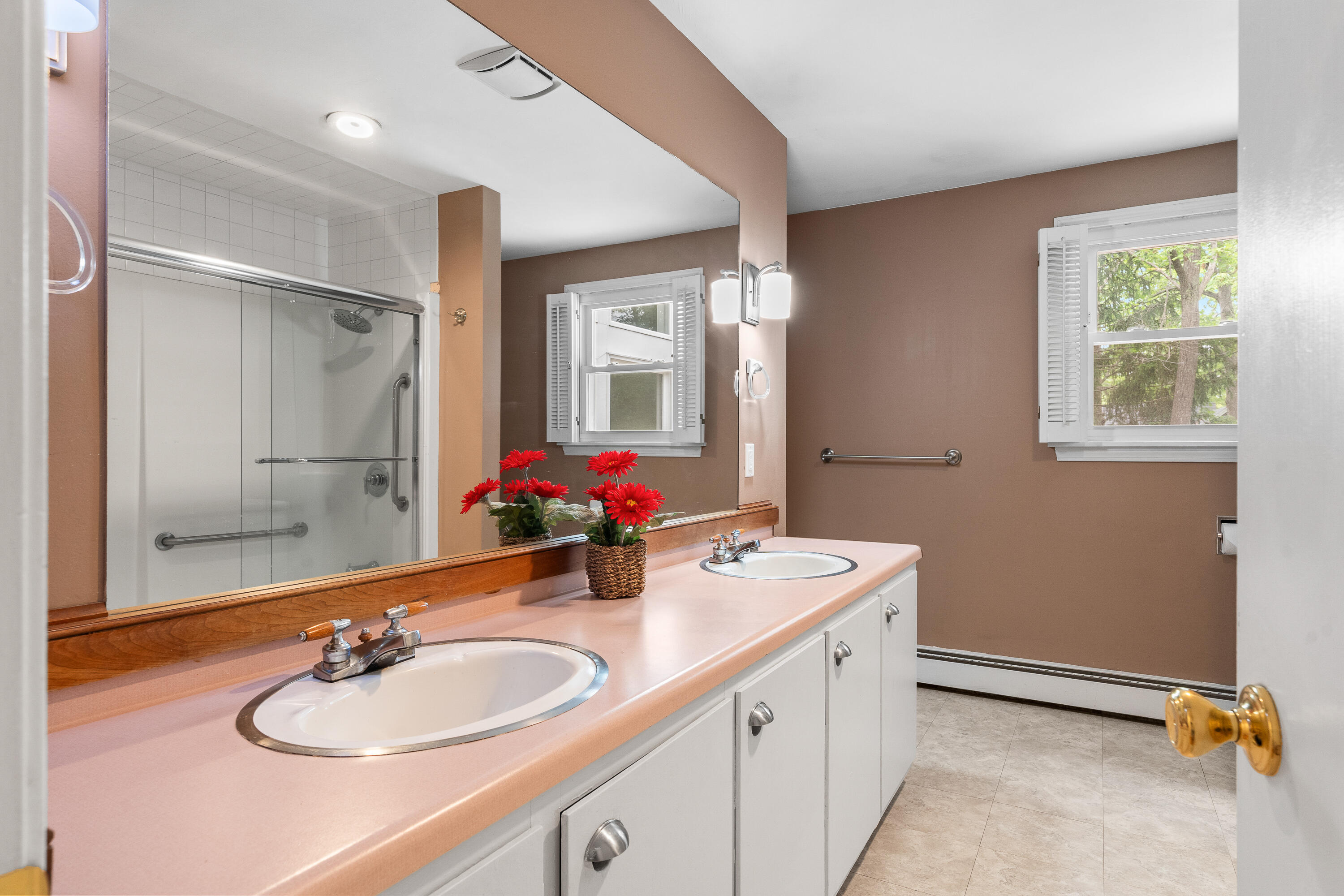 82 Hennessey Avenue Brunswick ME 04011