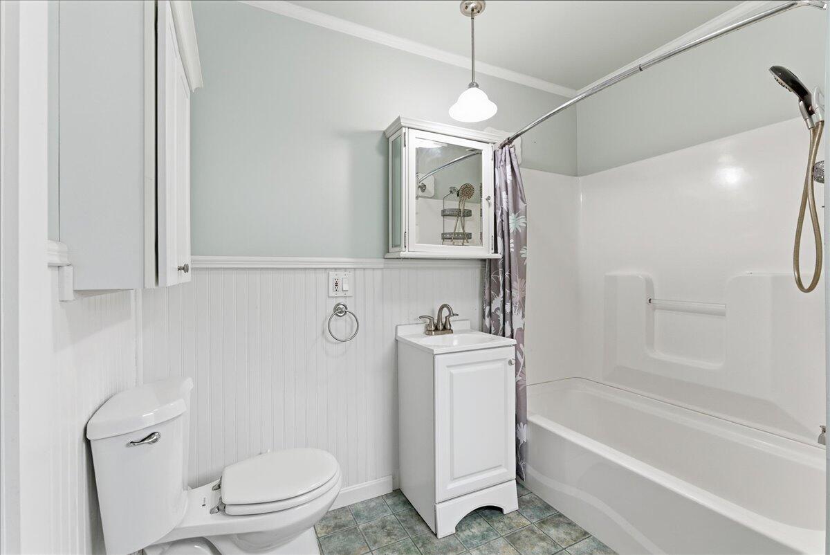 10 Greenwood Avenue Skowhegan ME 04976