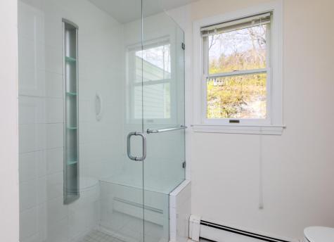 44 Broad Cove Road Cape Elizabeth ME 04107