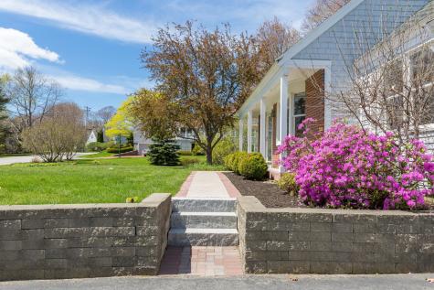 44 Broad Cove Road Cape Elizabeth ME 04107