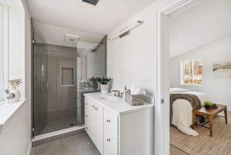 32 Mattie Lane Durham ME 04222