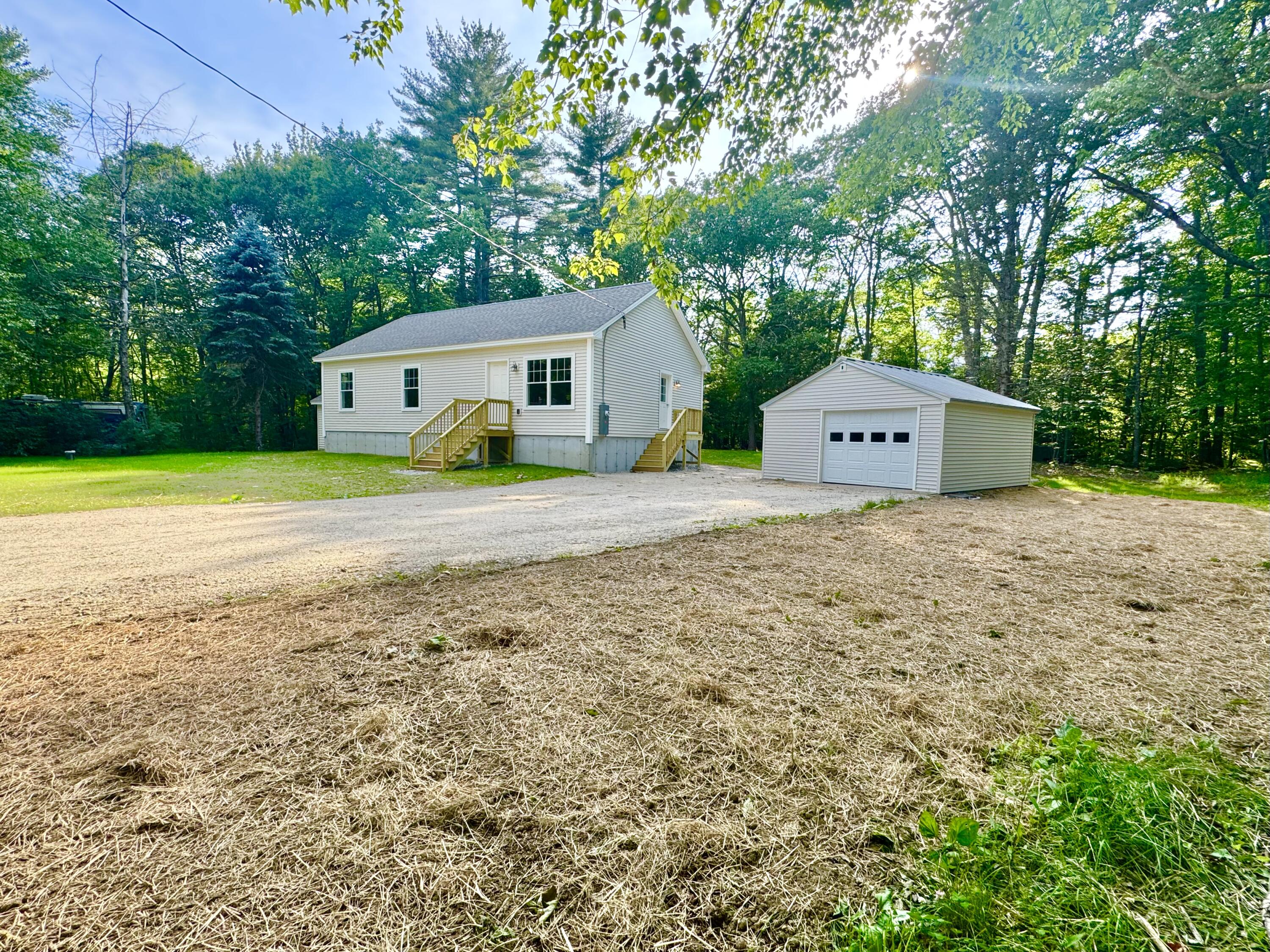 14 Lacey Lane Buxton ME 04093