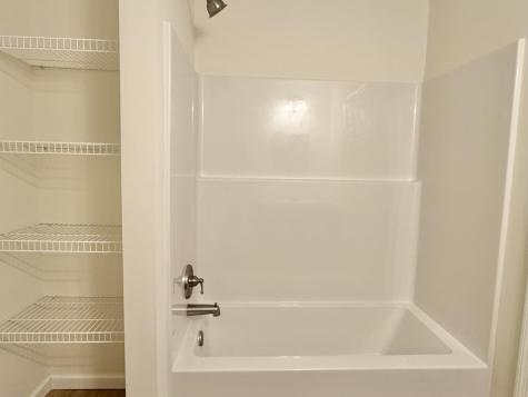 14 Lacey Lane Buxton ME 04093