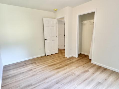 14 Lacey Lane Buxton ME 04093