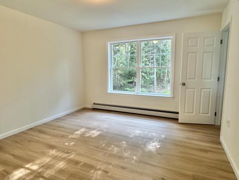 14 Lacey Lane Buxton ME 04093