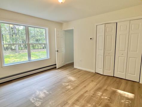 14 Lacey Lane Buxton ME 04093