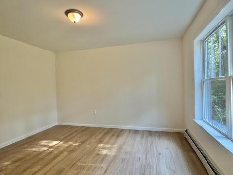 14 Lacey Lane Buxton ME 04093