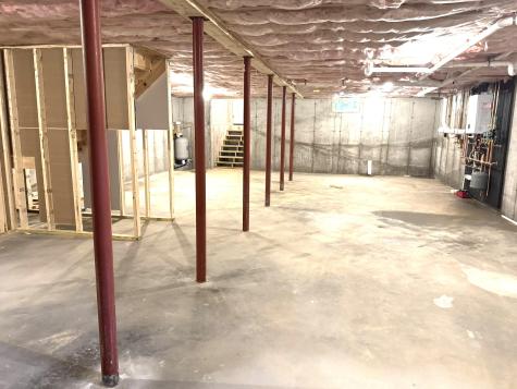 14 Lacey Lane Buxton ME 04093