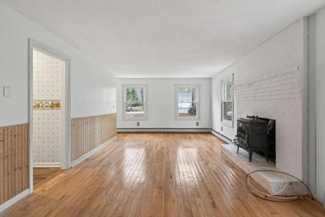 11 Gloria Street Gorham ME 04038