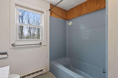 11 Gloria Street Gorham ME 04038