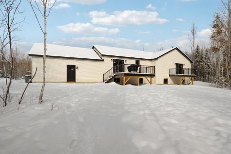 67 Stacey Lane Kenduskeag ME 04450