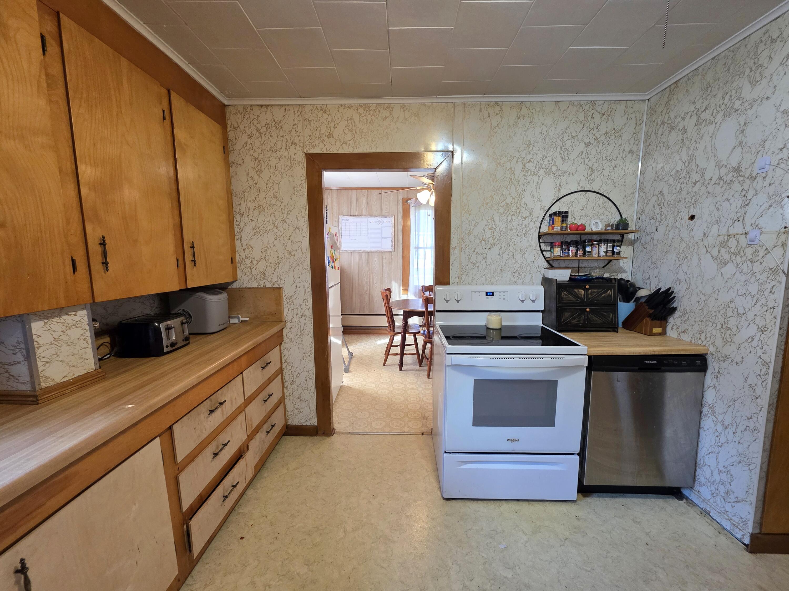 39 Washington Street Caribou ME 04736