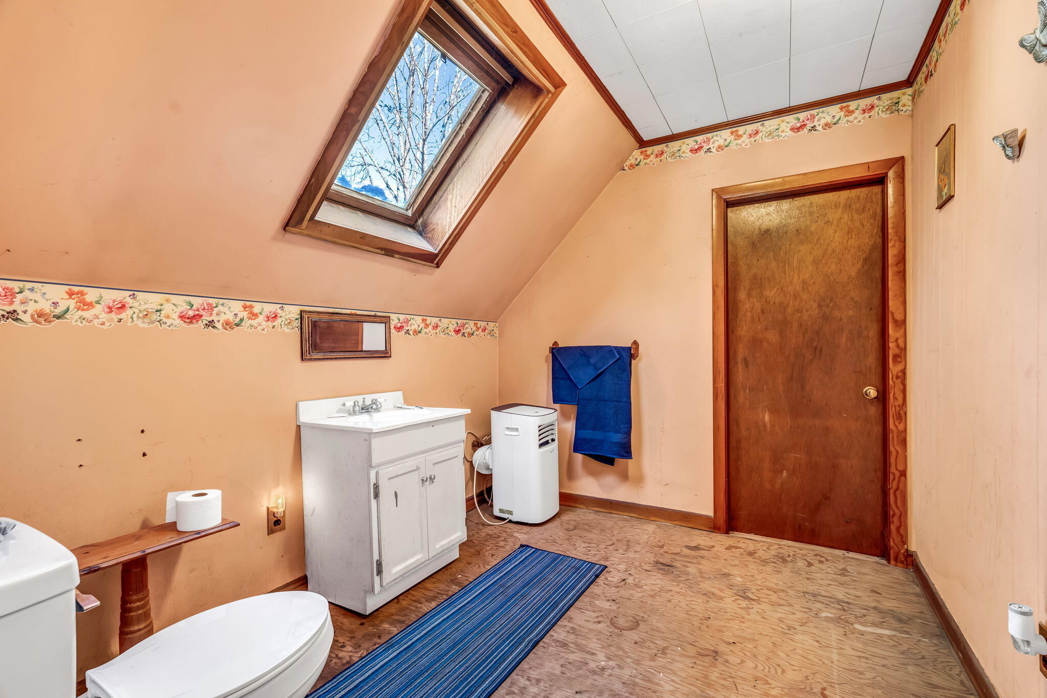 109 Waldoboro Road Friendship ME 04547