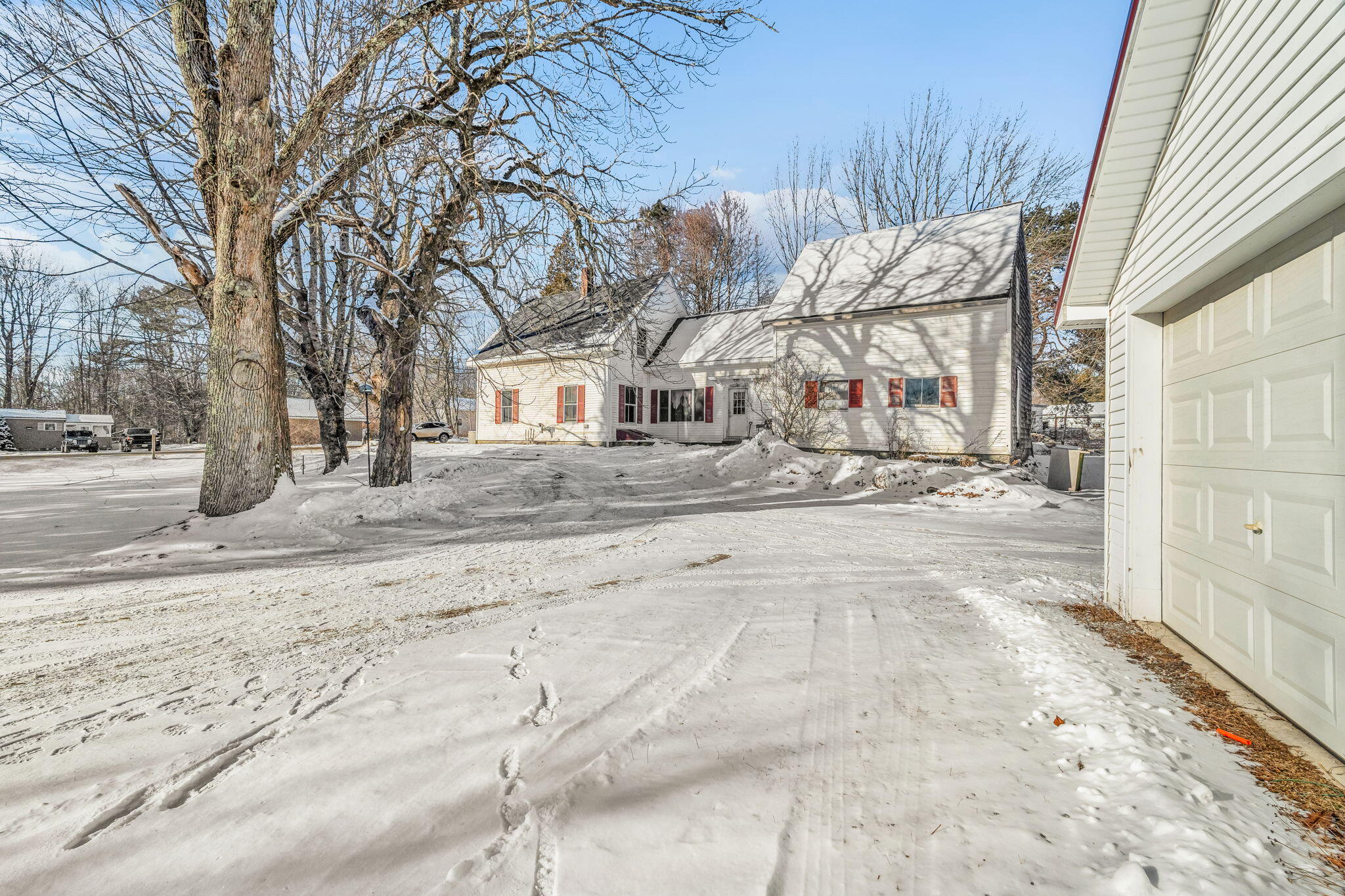 109 Waldoboro Road Friendship ME 04547