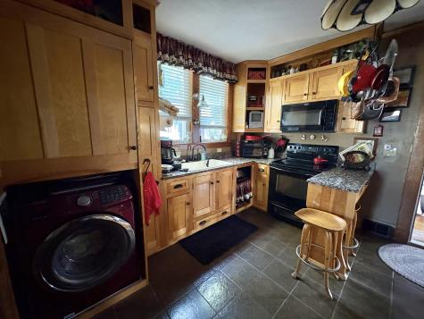 27 Birch Street East Millinocket ME 04430