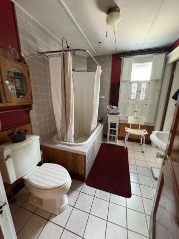 27 Birch Street East Millinocket ME 04430