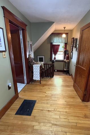 27 Birch Street East Millinocket ME 04430