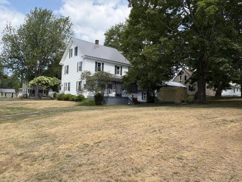 27 Birch Street East Millinocket ME 04430