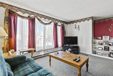 17 Anne Terrace Westbrook ME 04092