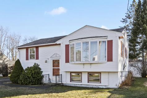 17 Anne Terrace Westbrook ME 04092