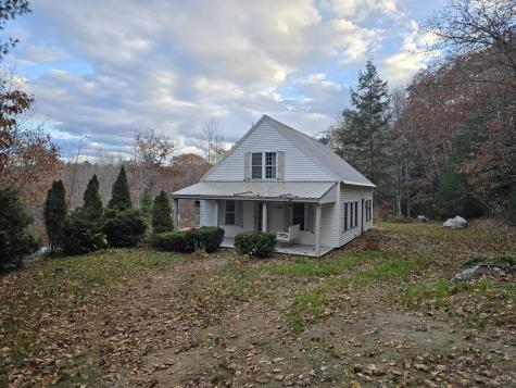 56 Fox Den Edgecomb ME 04556