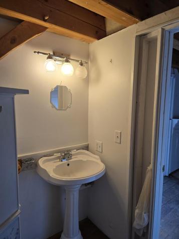 56 Fox Den Edgecomb ME 04556