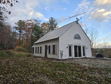 56 Fox Den Edgecomb ME 04556