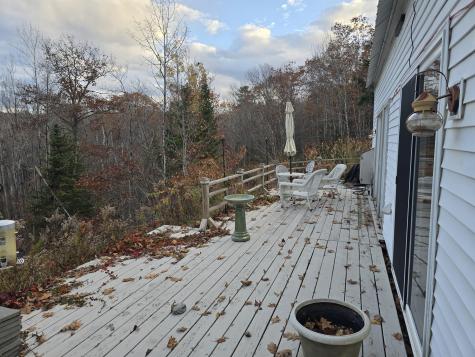 56 Fox Den Edgecomb ME 04556