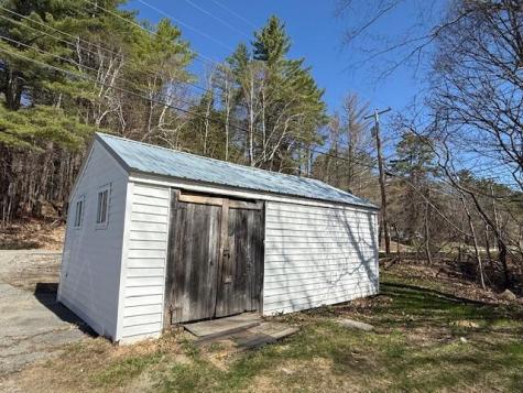 208 Belgrade Road Oakland ME 04963