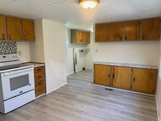 208 Belgrade Road Oakland ME 04963