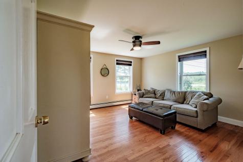 287 Woodville Road Falmouth ME 04105