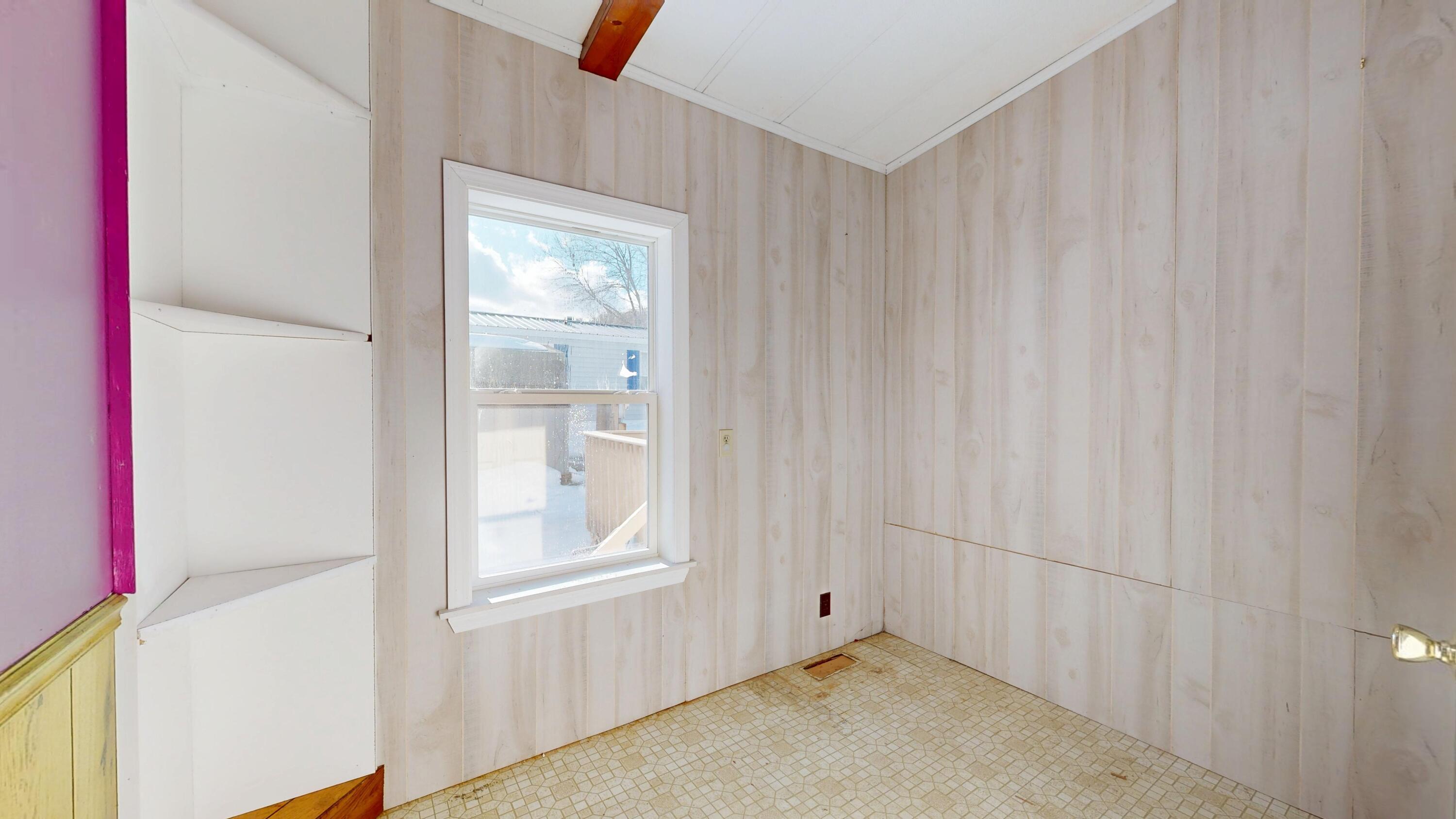 14 Autumn Lane Lewiston ME 04240