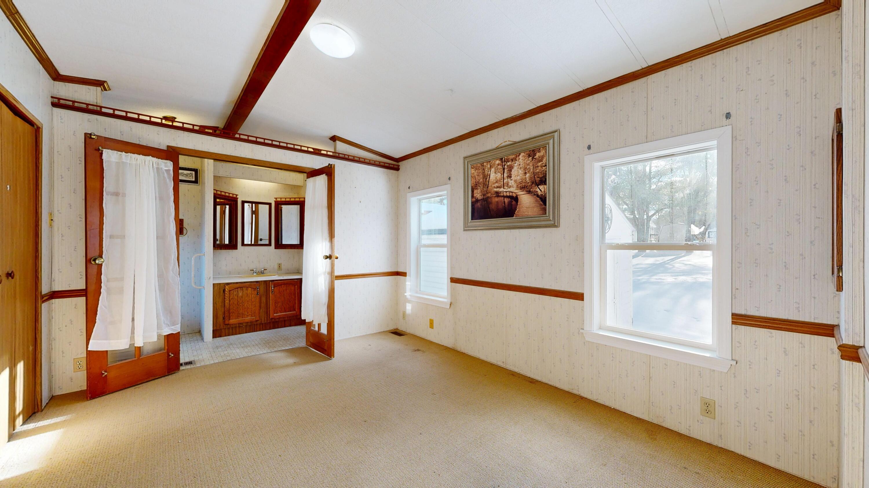14 Autumn Lane Lewiston ME 04240
