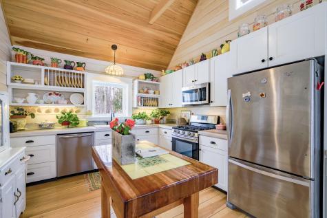 115A Pirates Cove (main House Only) Road Stockton Springs ME 04981