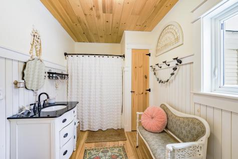 115A Pirates Cove (main House Only) Road Stockton Springs ME 04981