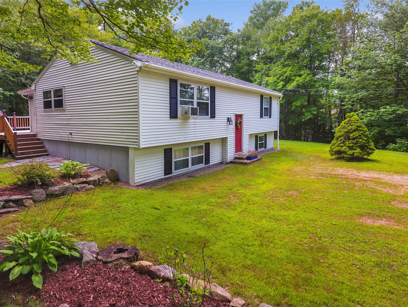 1361 Eastern Avenue Chelsea ME 04330