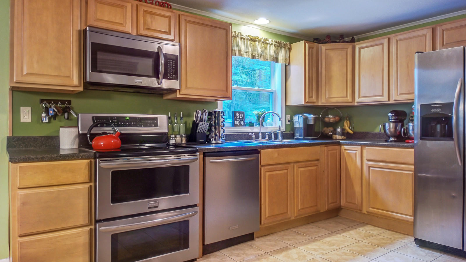 1361 Eastern Avenue Chelsea ME 04330