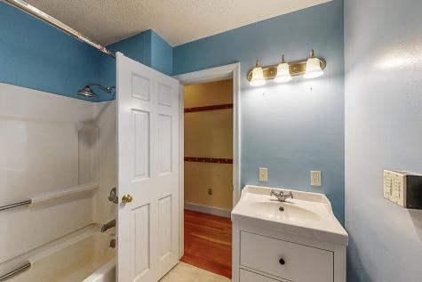 152 Princes Point Road Yarmouth ME 04096