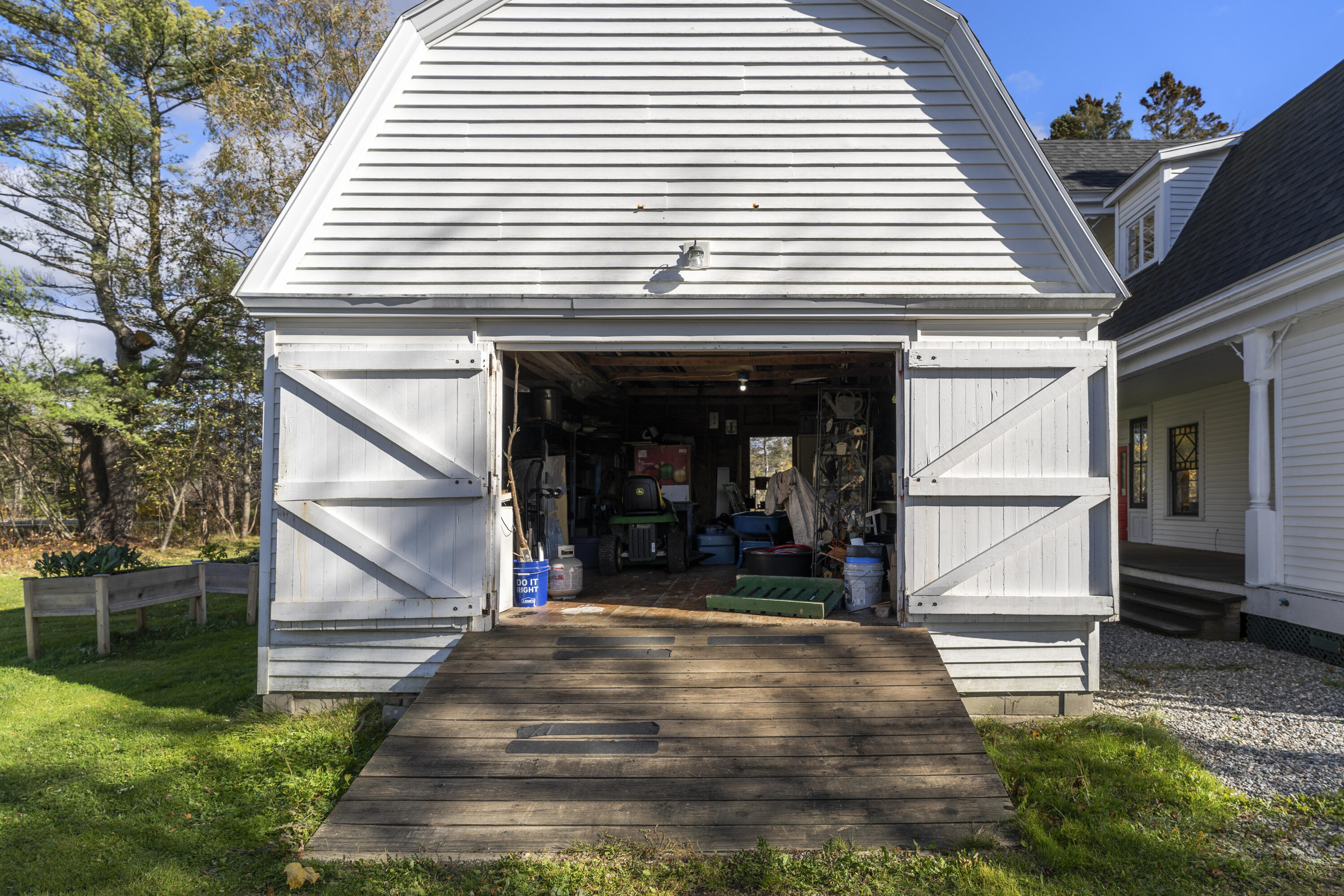 29 Navy Street Searsport ME 04974